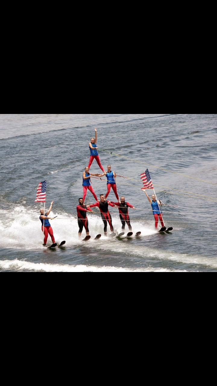 Gatorland Water Ski Show Team